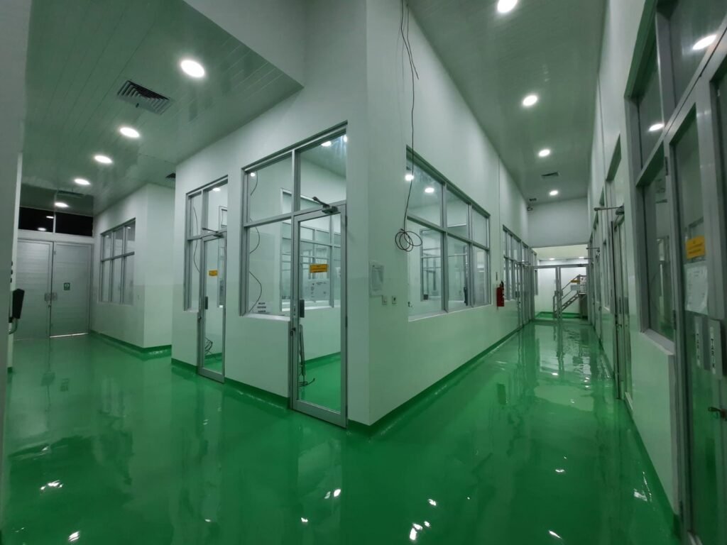 Ruang Pabrik Cosmotech